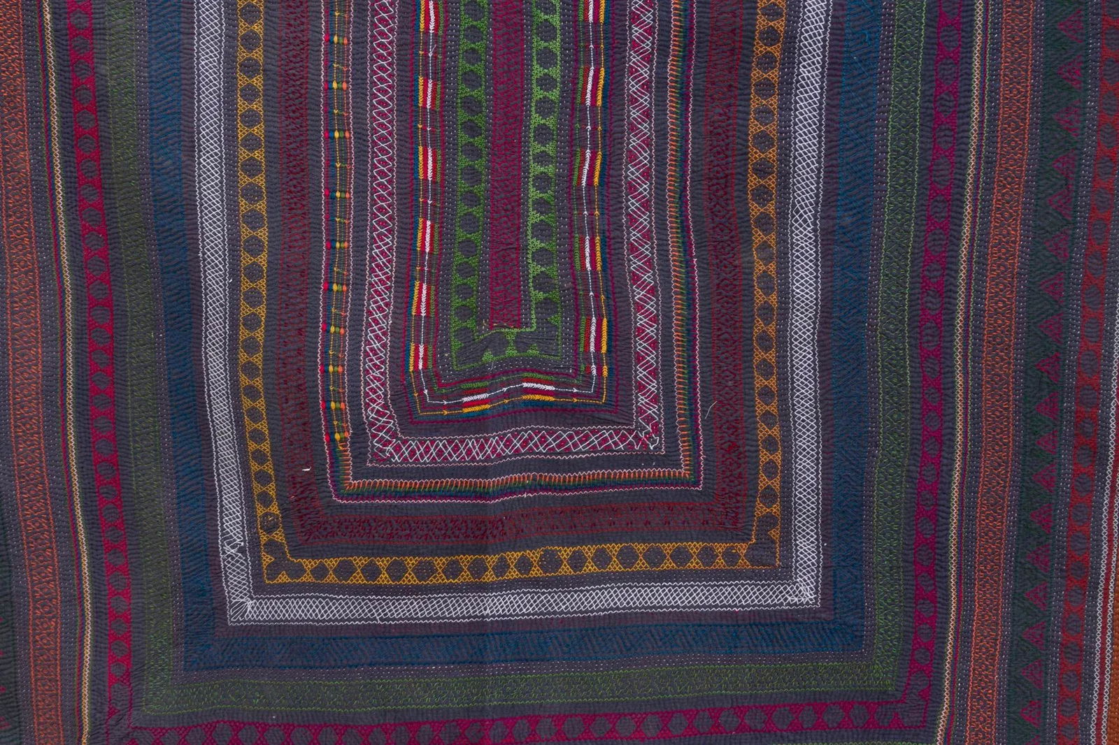 19th Century Yesha Sindh Sammi Quilt - 5