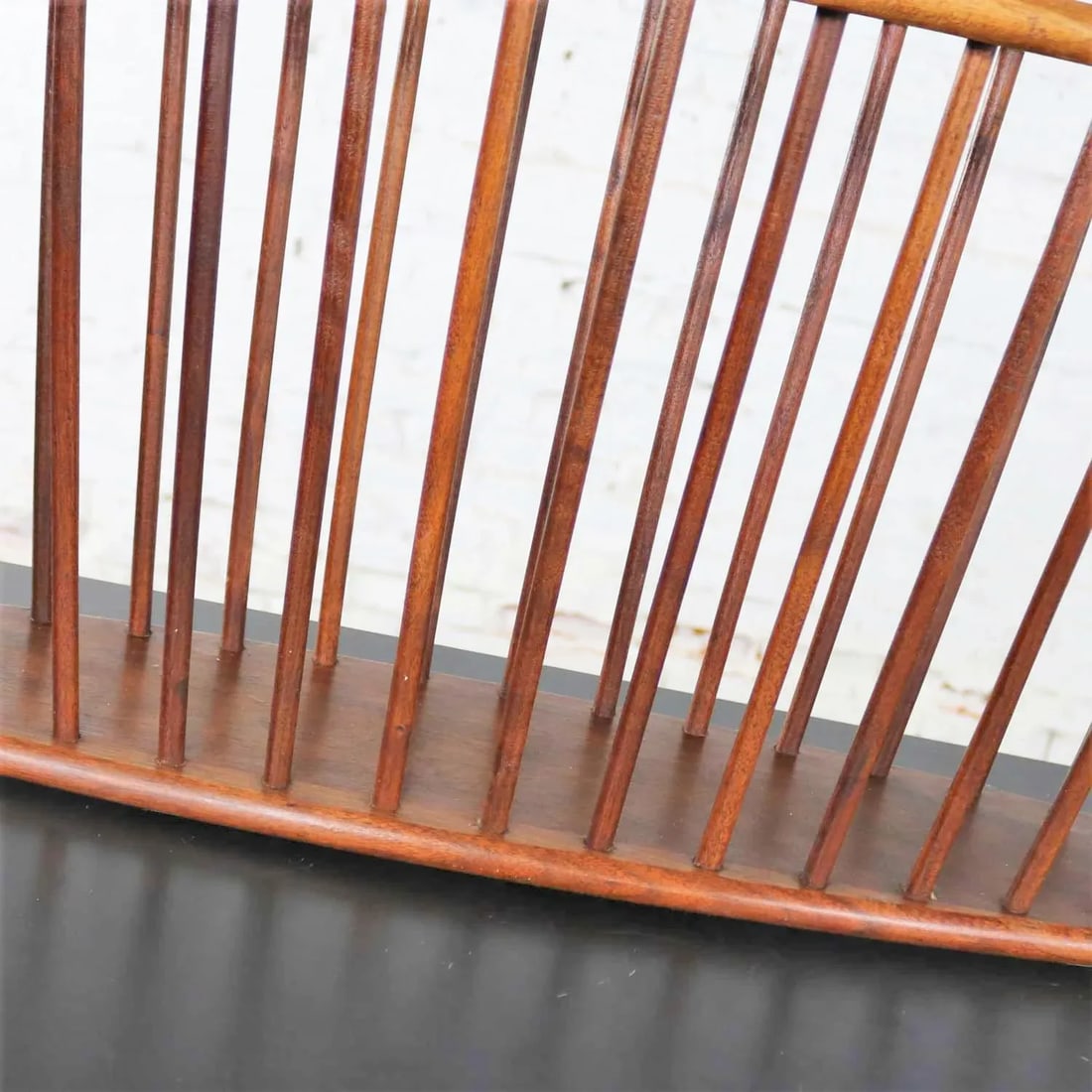 Larger Walnut Oval Magazine Rack Attributed to Arthur Umanoff for Washington Woodcraft - 11