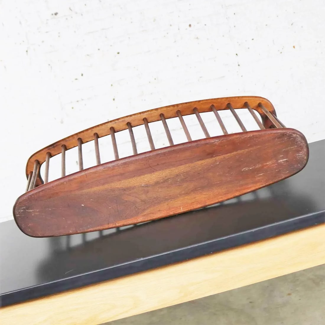 Larger Walnut Oval Magazine Rack Attributed to Arthur Umanoff for Washington Woodcraft - 8