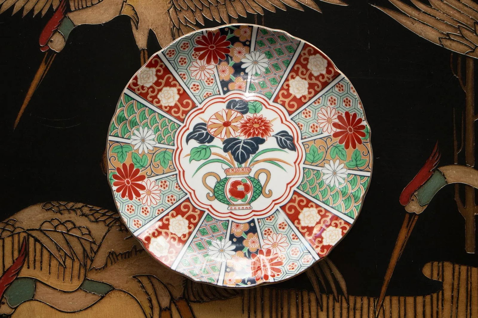 Circa 1970s Japanese Imari 22k Gold Dinner Plates- Set of 5 - 5