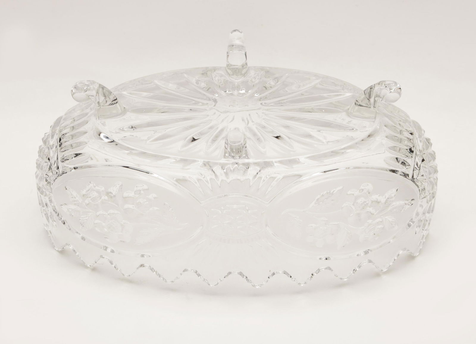 Bohemian Crystal Large Footed Serving Bowl, Circa 1970s - 4