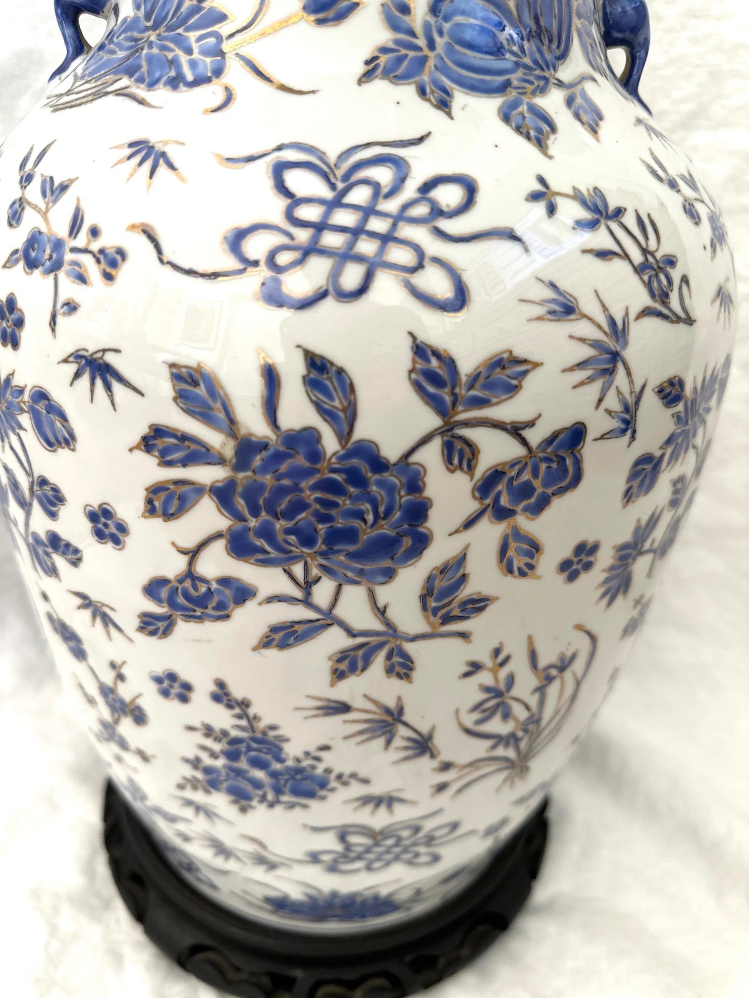 Vintage Chinoiserie Blue & White Vase Table Lamp - 3