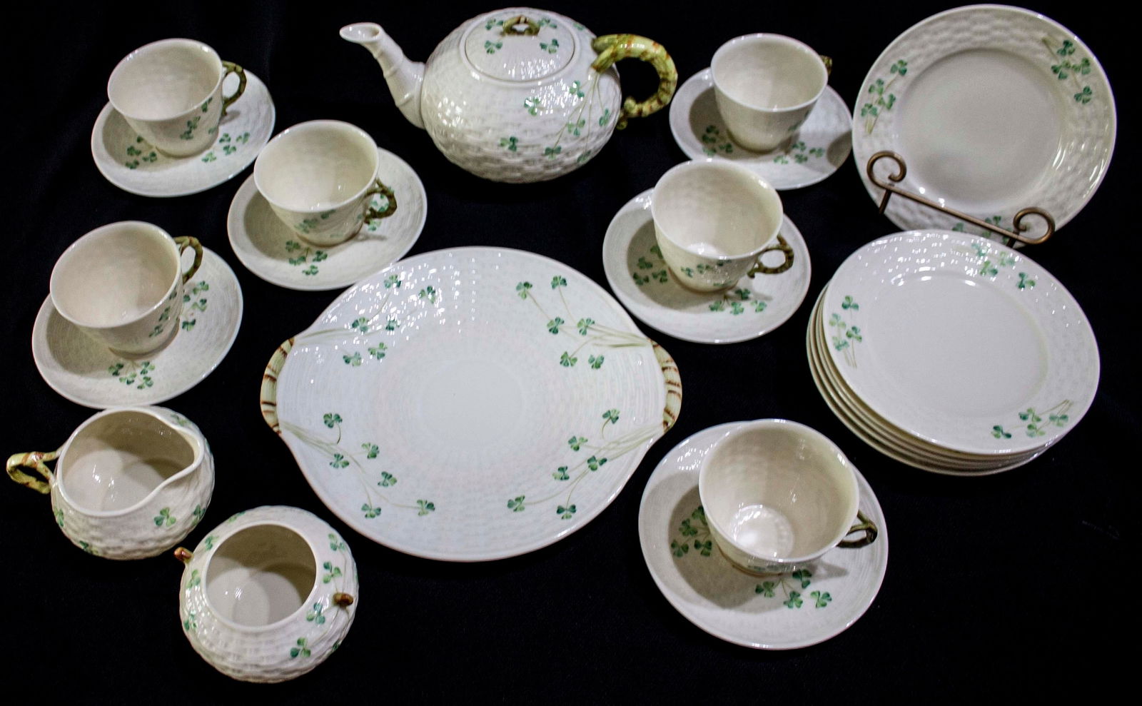 Belleek Shamrock Pattern Classic Fine Parian China Breakfast Set - 22 Pcs - 2