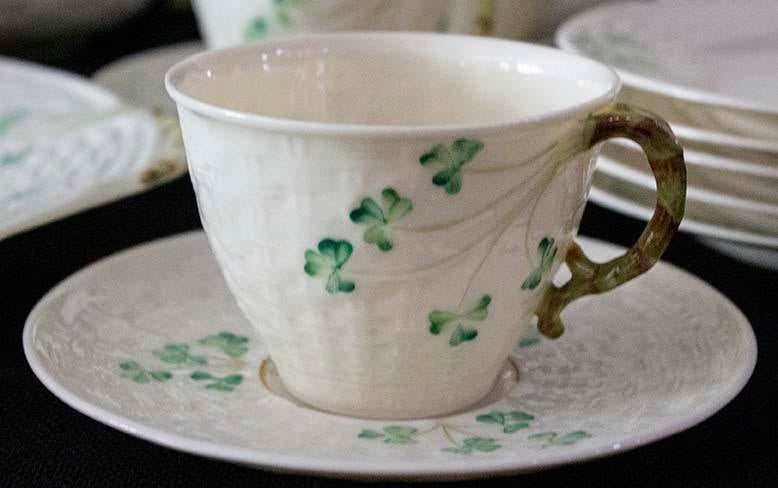 Belleek Shamrock Pattern Classic Fine Parian China Breakfast Set - 22 Pcs - 6
