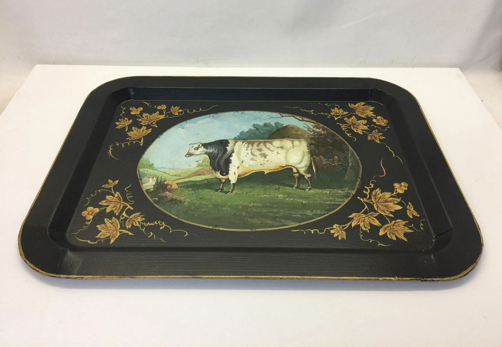 Vintage Farm Animal White Cow Tray - 4