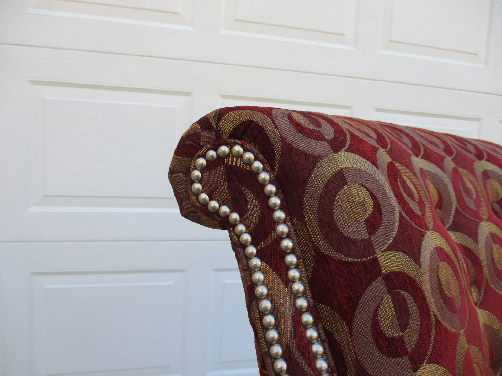 Maroon Hekman Howard Miller Tufted Side Chairs - 8