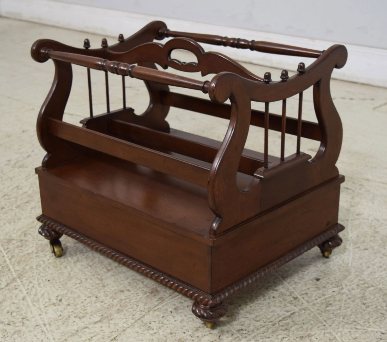 Hickory Chair Co Winterthur Mahogany Canterbury Magazine Rack - 2