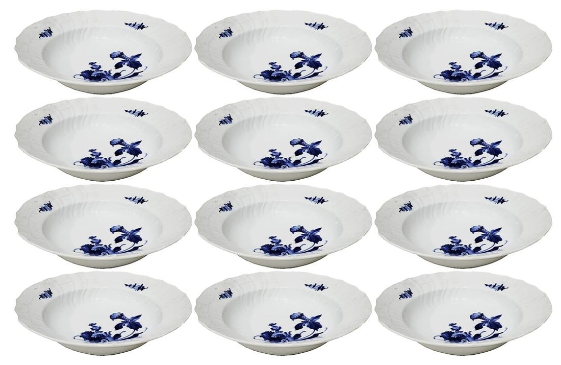 Royal Copenhagen Blue Flowers Curved - 2