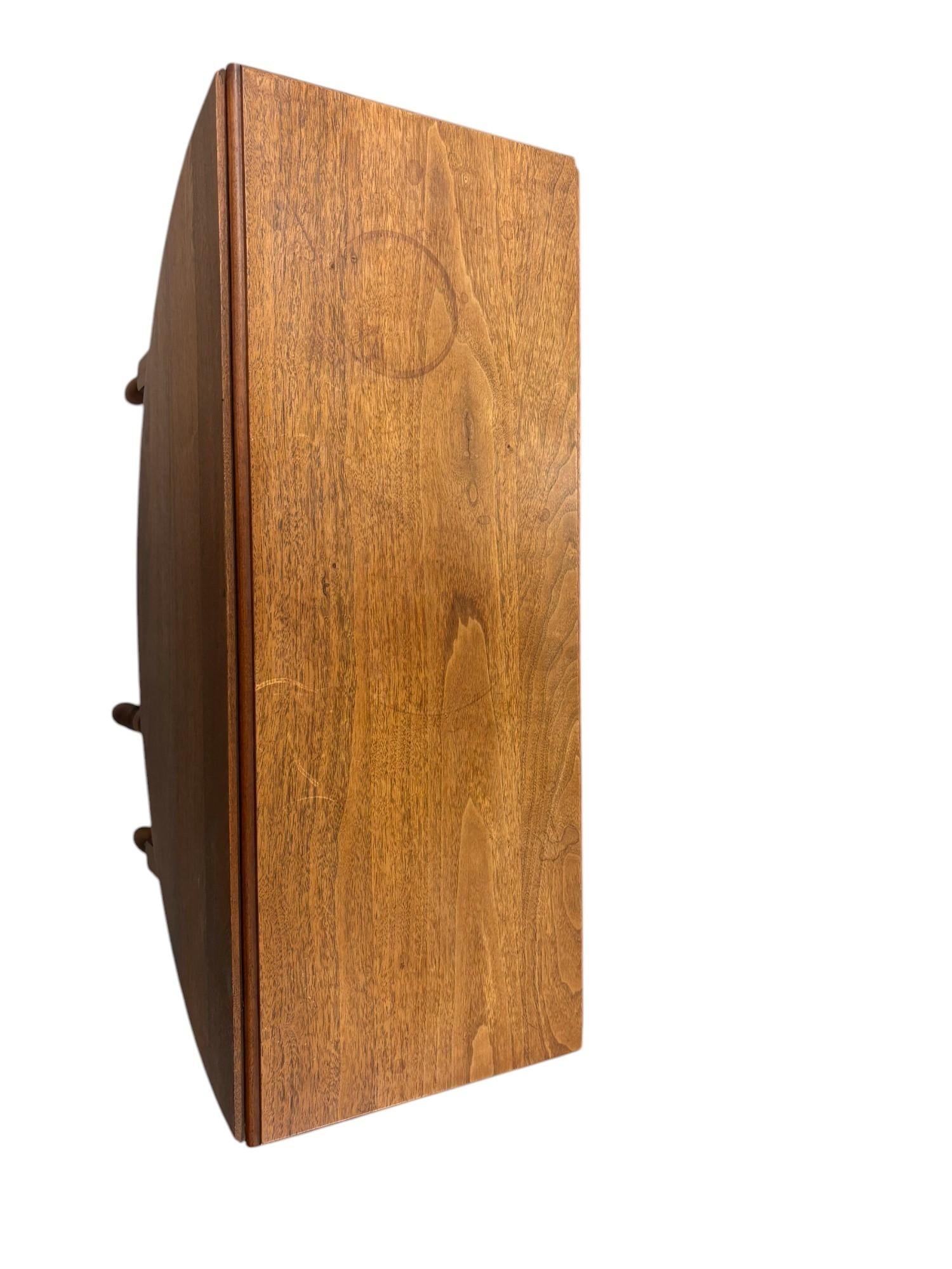 William and Mary Style Drop Leaf Gate Leg Table With Drawer - 9