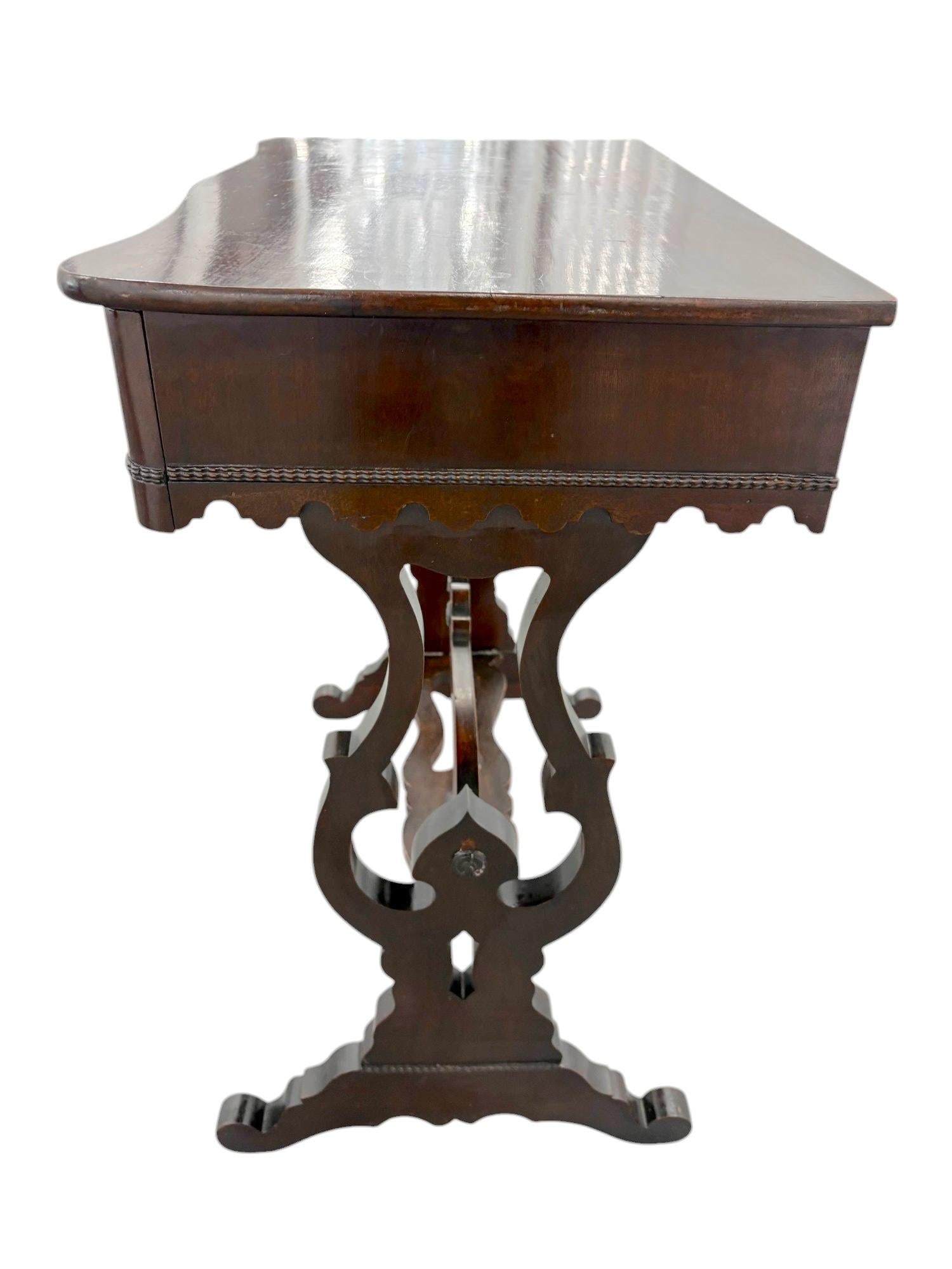 Walnut Victorian Parlor Side Table With Drawer - 3