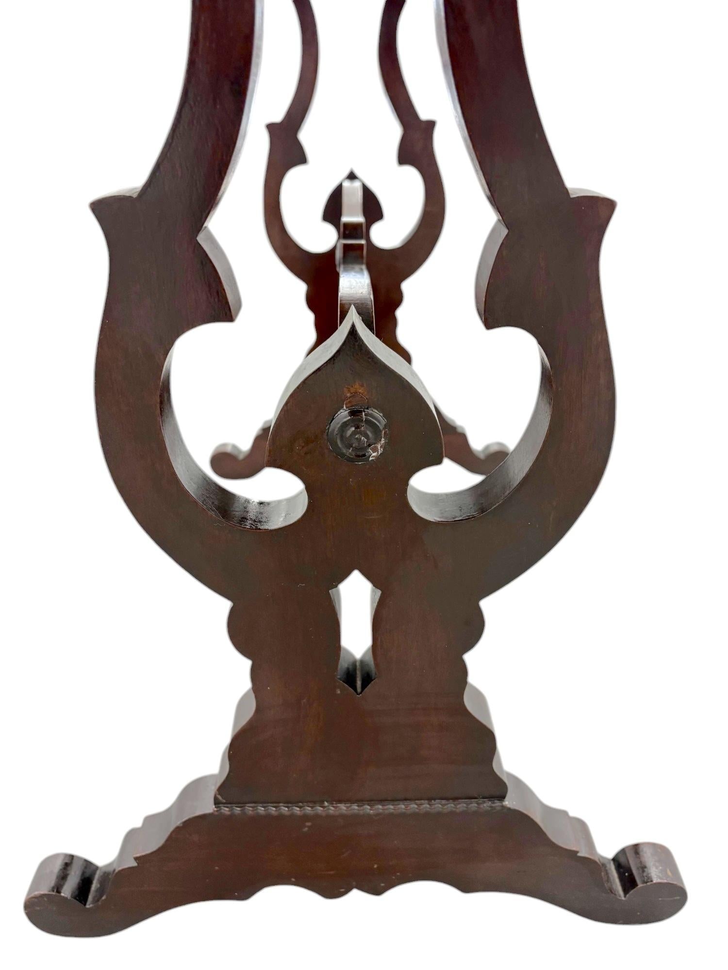 Walnut Victorian Parlor Side Table With Drawer - 6