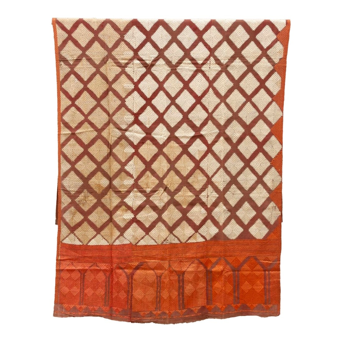 Fine Saffron Bagh Phulkari Silk Throw: This luxurious Bagh Phulkari shawl features beautiful fine silk embroidery with a diamond pattern on a cotton fabric. This fine antique Indian Phulkari throw was made by women in Punjab as wedding