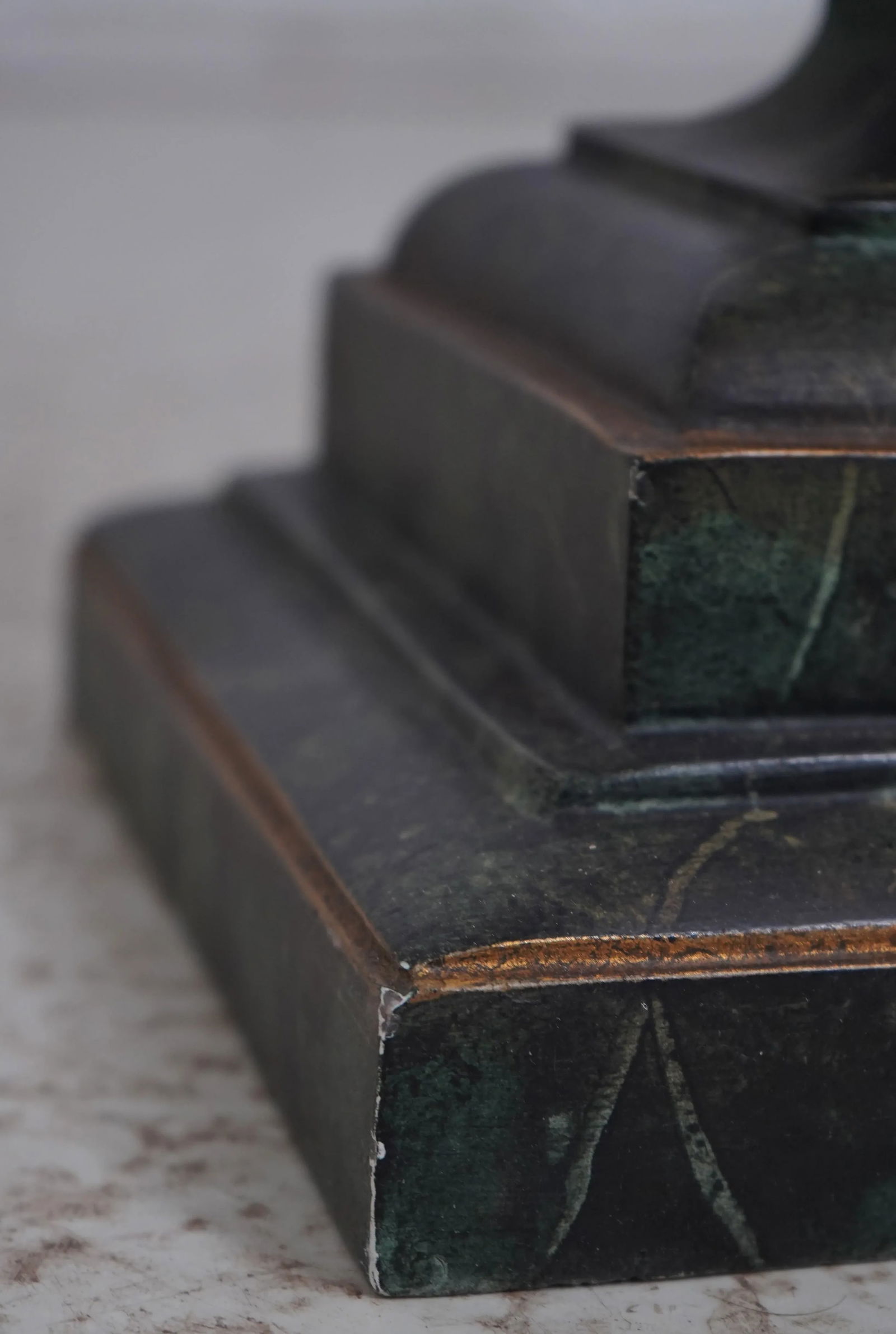 Italian Regency Goat Head Carved Polychrome Pedestal - 4