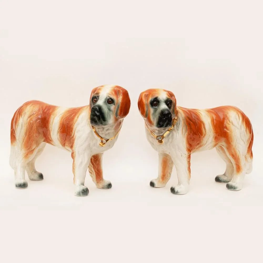 19th Century Large English Porcelain St. Bernard Dog Sculptures - a Pair - 2