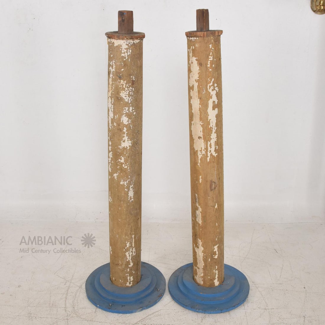 1930s Modern Salvage Architectural Wood Columns - Set of 4 - 7