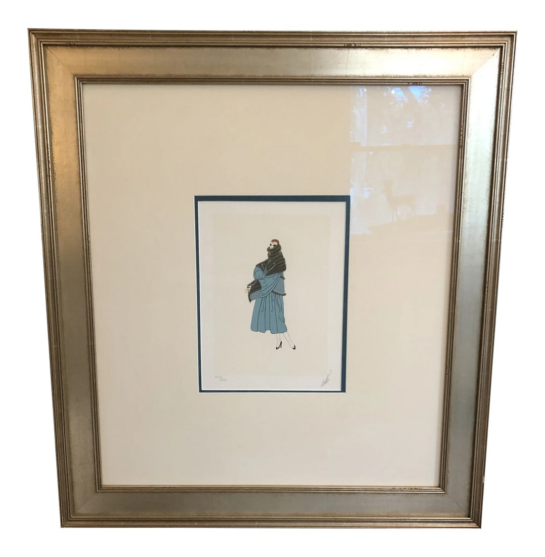 Collectible Signed Erte Lithograph of Woman: A classic piece of art by Erte (Romain de Tirtoff) Russian/French 1892-1990. This is a pencil signed lithograph, lower right, numbered 267/300 on the lower left. Subject is one of his super stylized