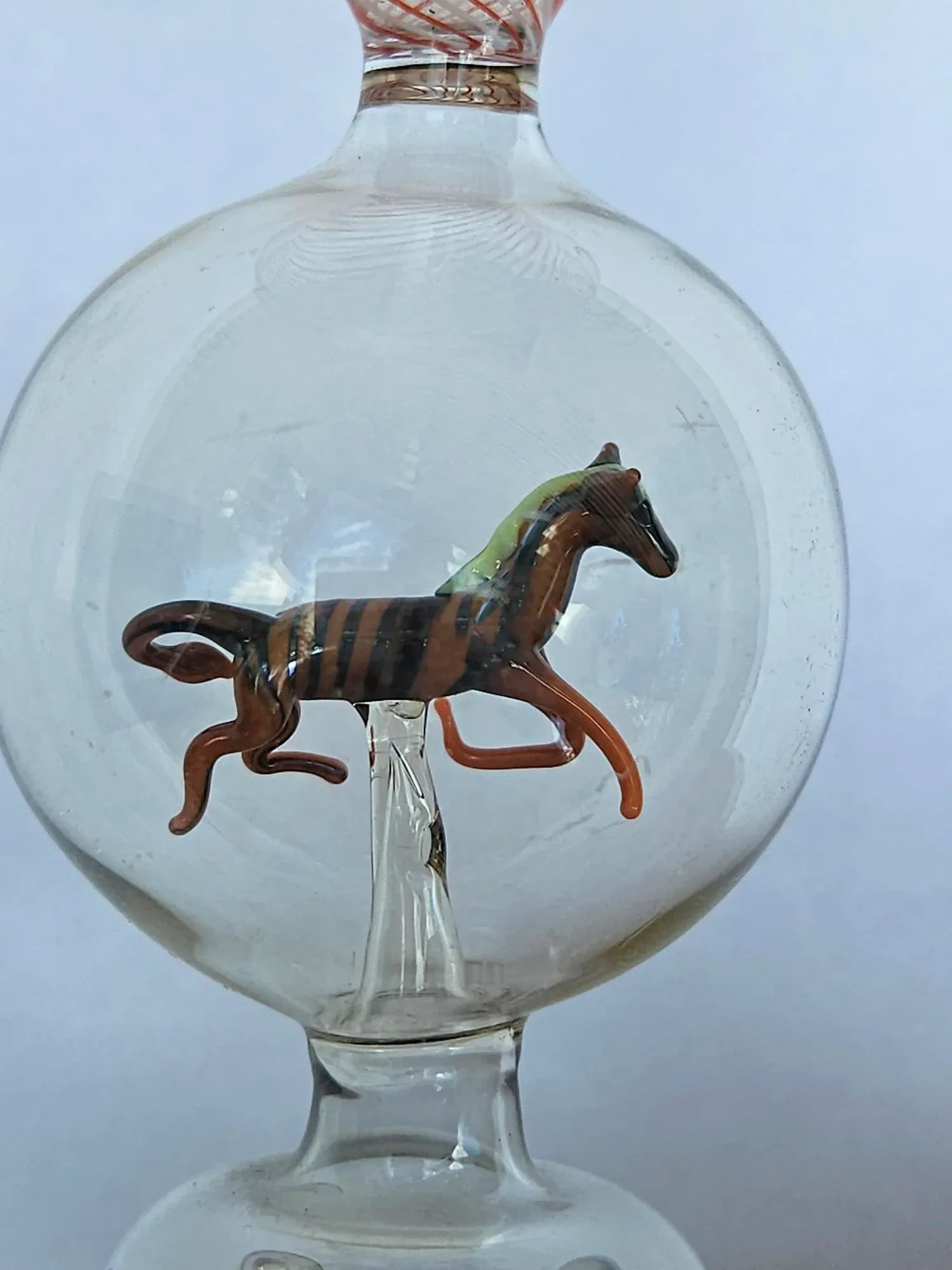 Bimini Martini Cocktail Glasses With Animals- Set of Four, Circa 1925-35 - 3