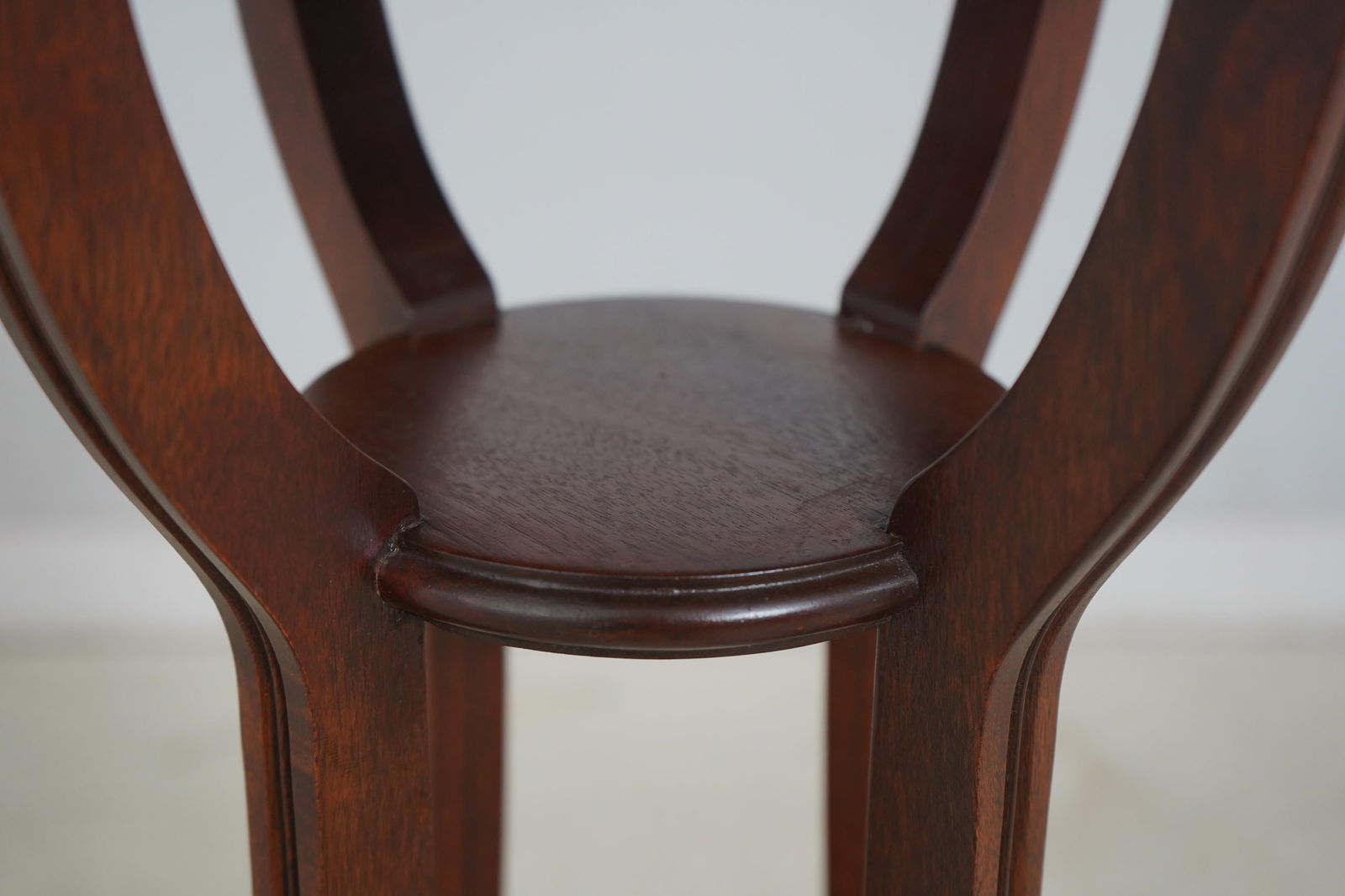 Baker Regency Style Mahogany Plant Stand Pedestal - 10