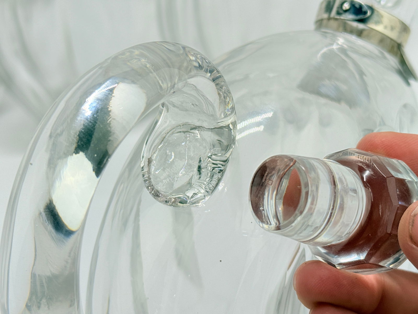 Set of 5 Crystal Liqueur Decanters by Jacques Adnet for Baccarat, Circa 1930 - 7