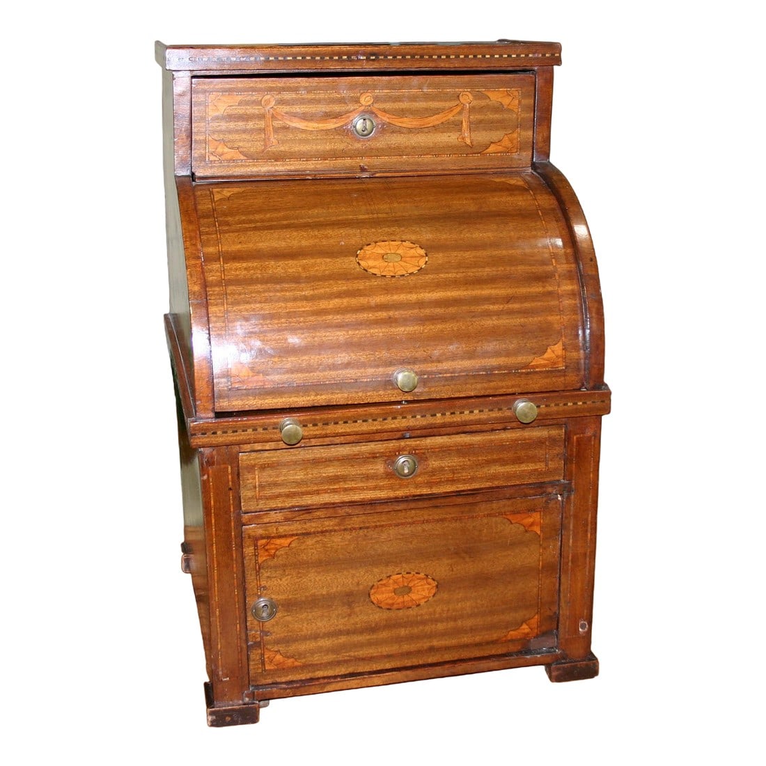 French Traveling Secretaire - 1840: A gorgeous French Table Top Secretaire Stationary box, c. 1840s. This is an exceptional Louis Phillipe stationary cabinet made of rare Amboyna wood with exterior front inlay marquetry and a checkerboa