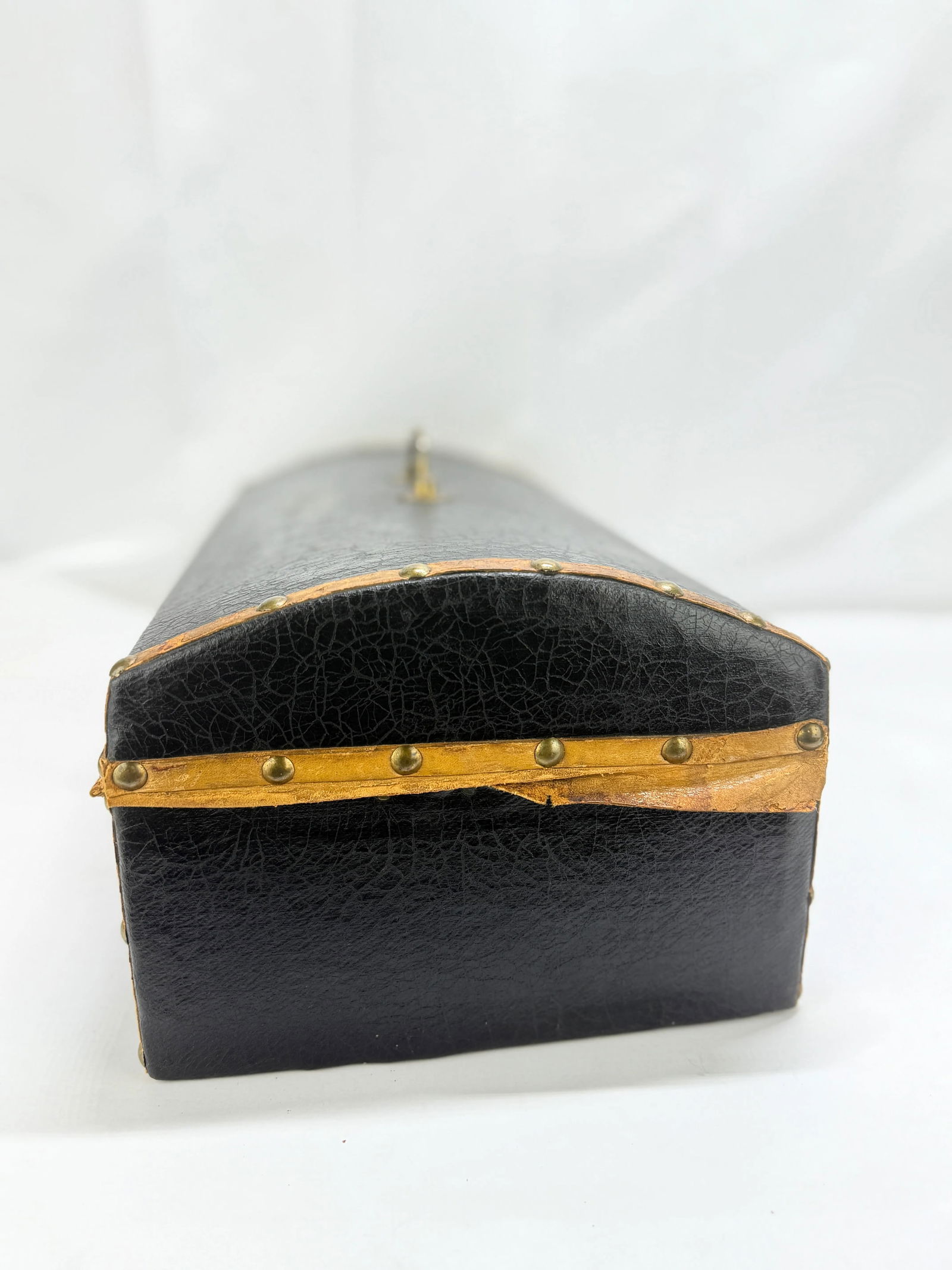 C. 1850 American Domed Leather Document or Valise Box, - Worcester County - 7
