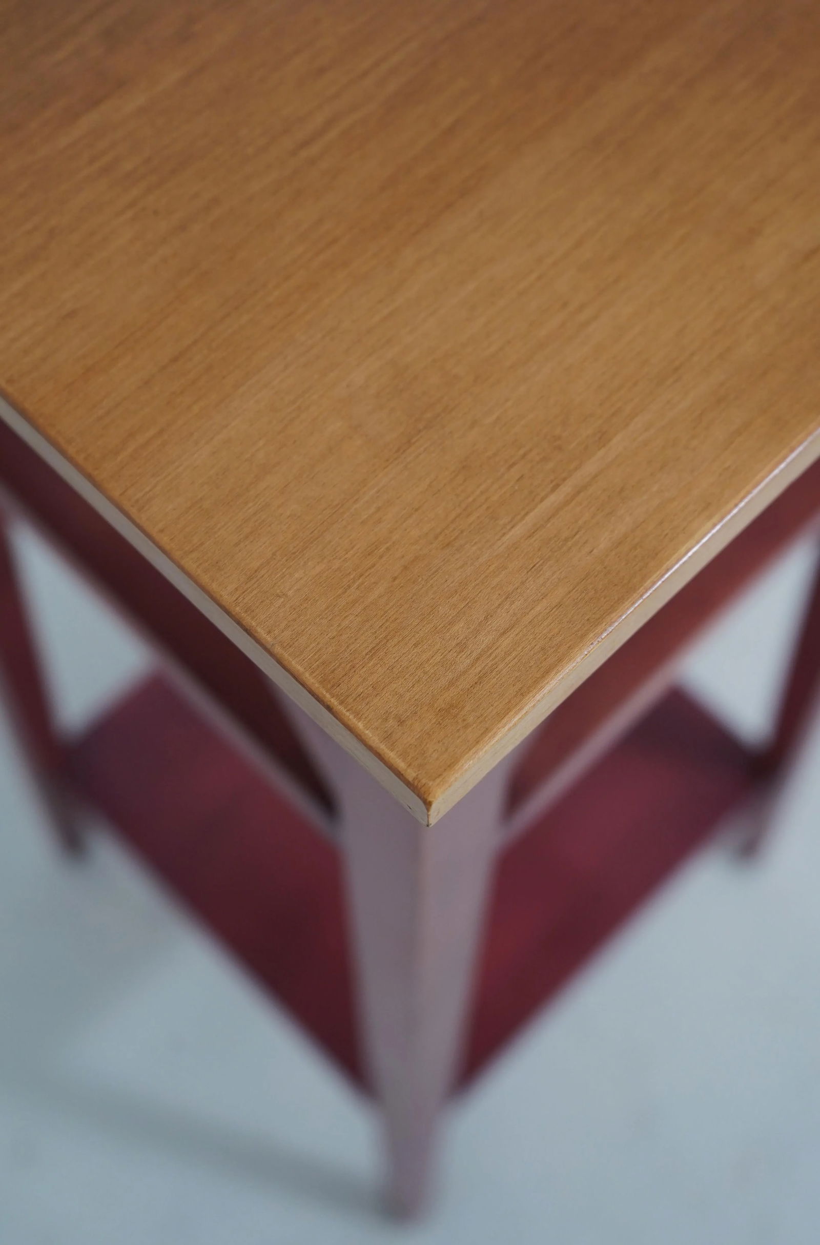 Ethan Allen Country Style Painted Finish Pedestal Stand - 4