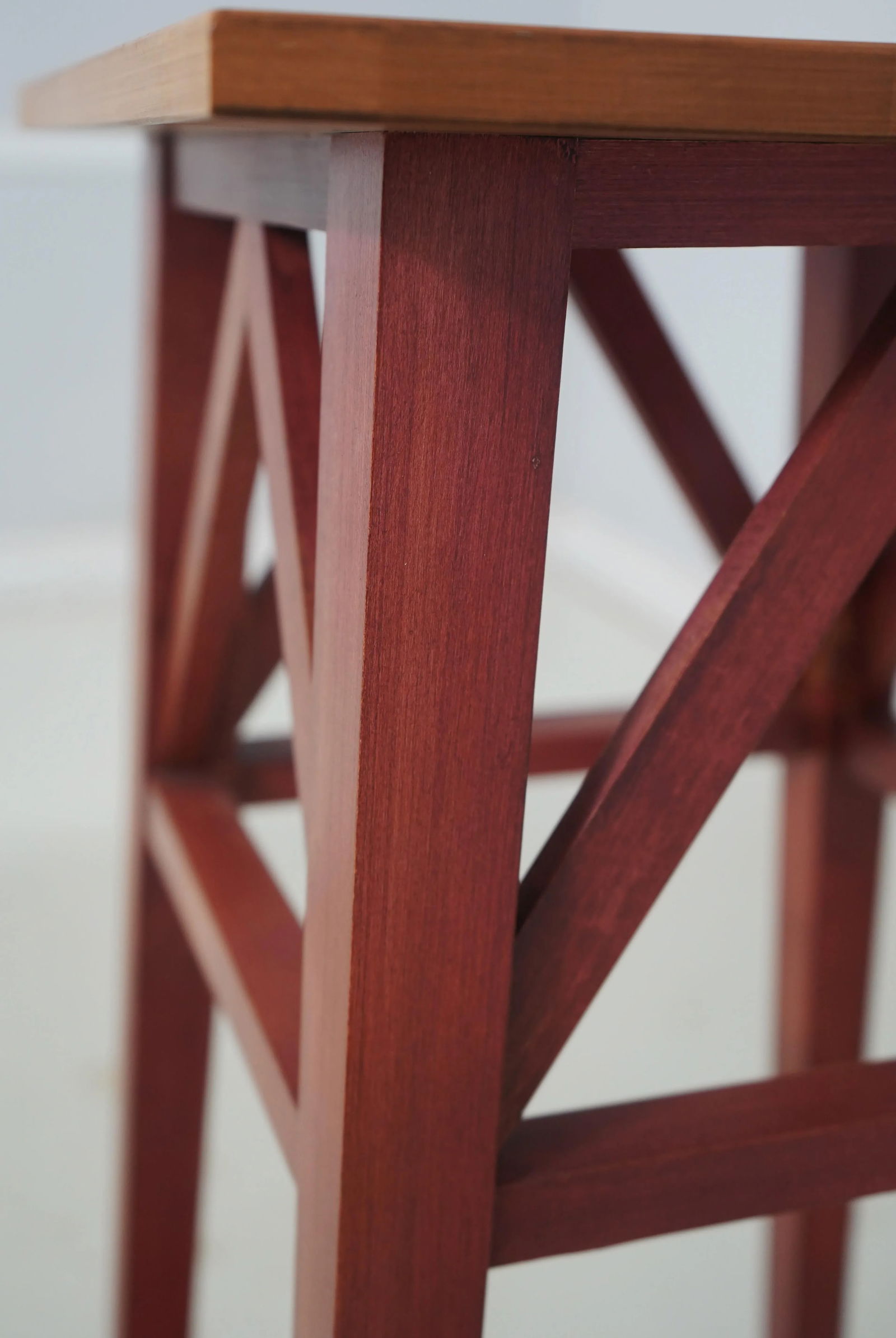 Ethan Allen Country Style Painted Finish Pedestal Stand - 8