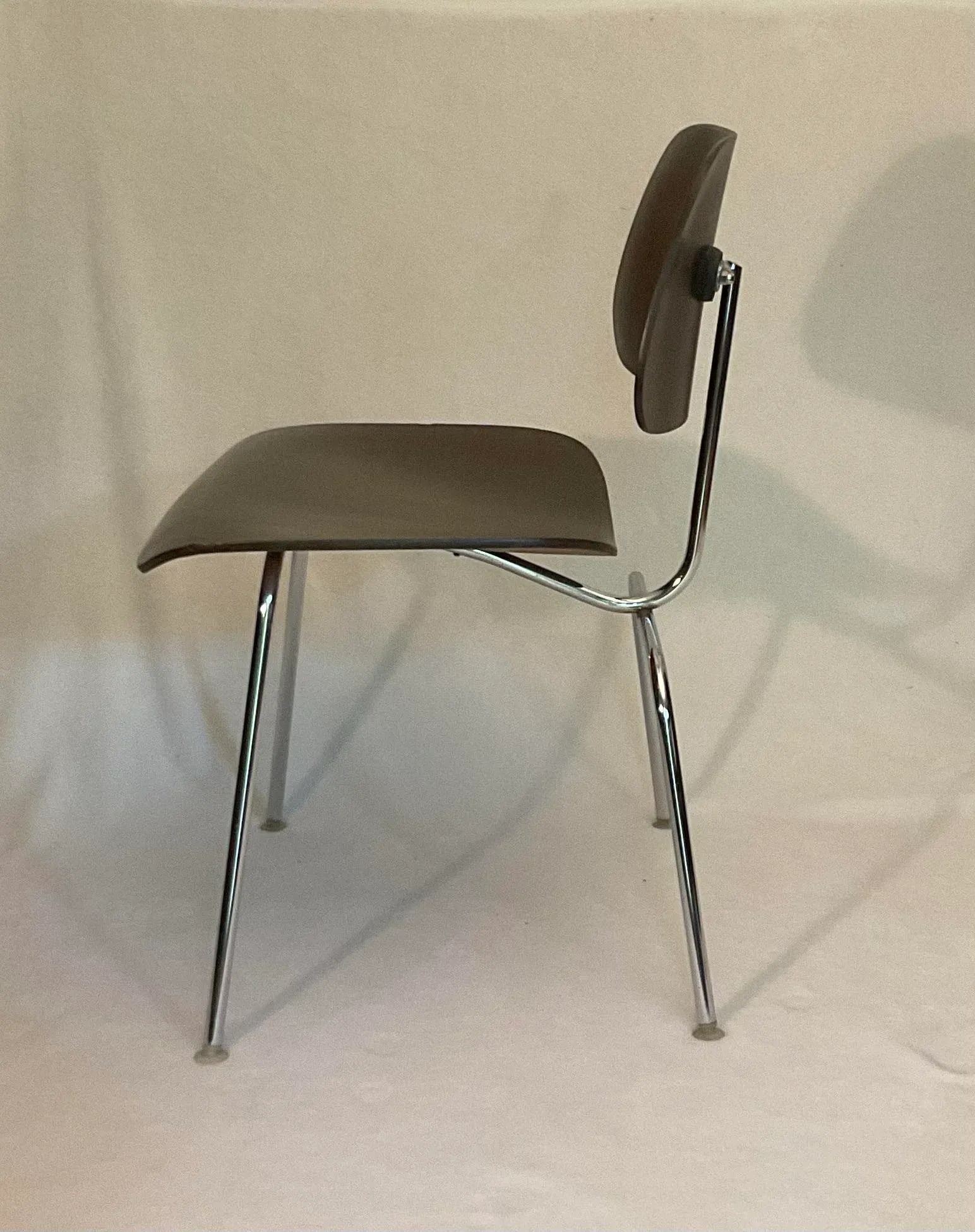 Authentic 1940s Eames Herman Miller LCM Side Chair - 3