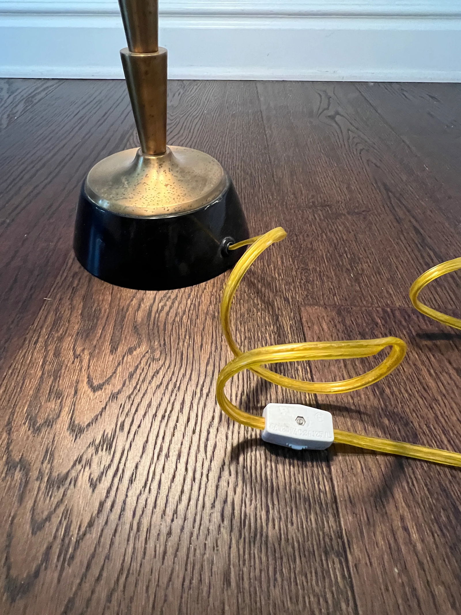 Global Views Brass Lamp With Brass Shade - 7