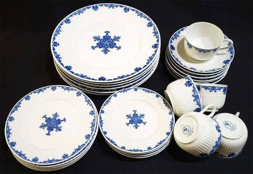 Saint Cloud by Ceralene Limoges China - 28 Piece Set - 2