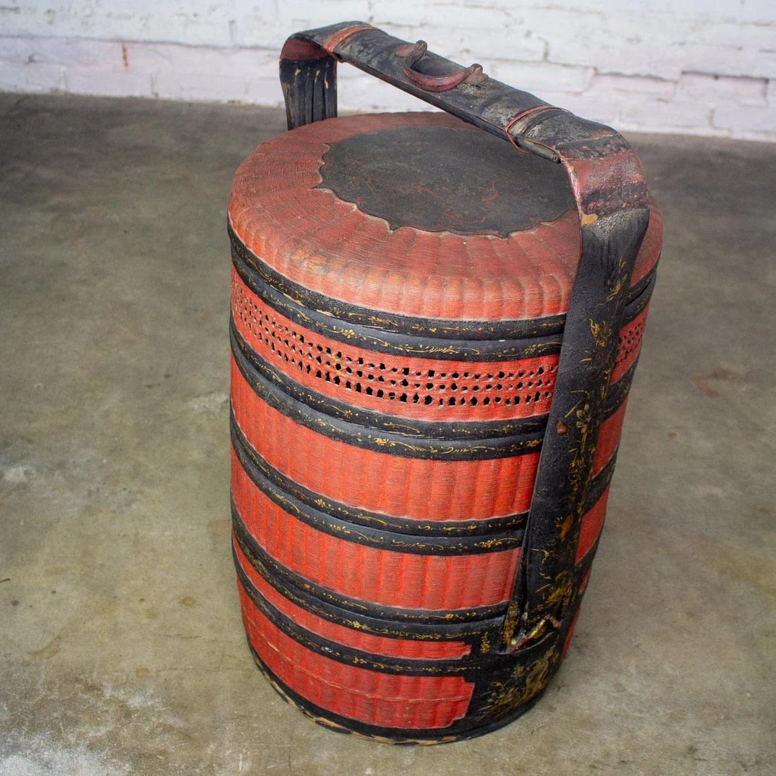 19th Century Antique Asian Red & Black Lacquer 4 Tier Woven Grass Stackable Chinese Wedding Basket - 7