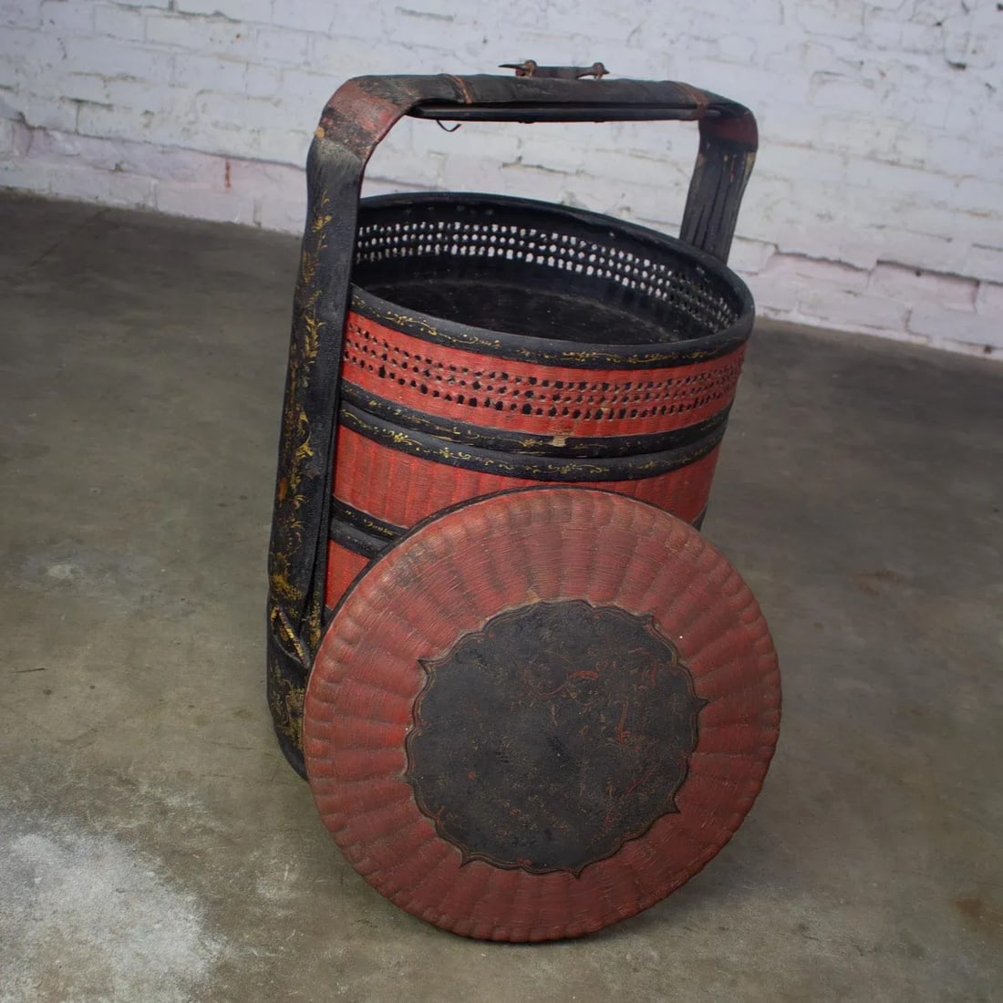 19th Century Antique Asian Red & Black Lacquer 4 Tier Woven Grass Stackable Chinese Wedding Basket - 8