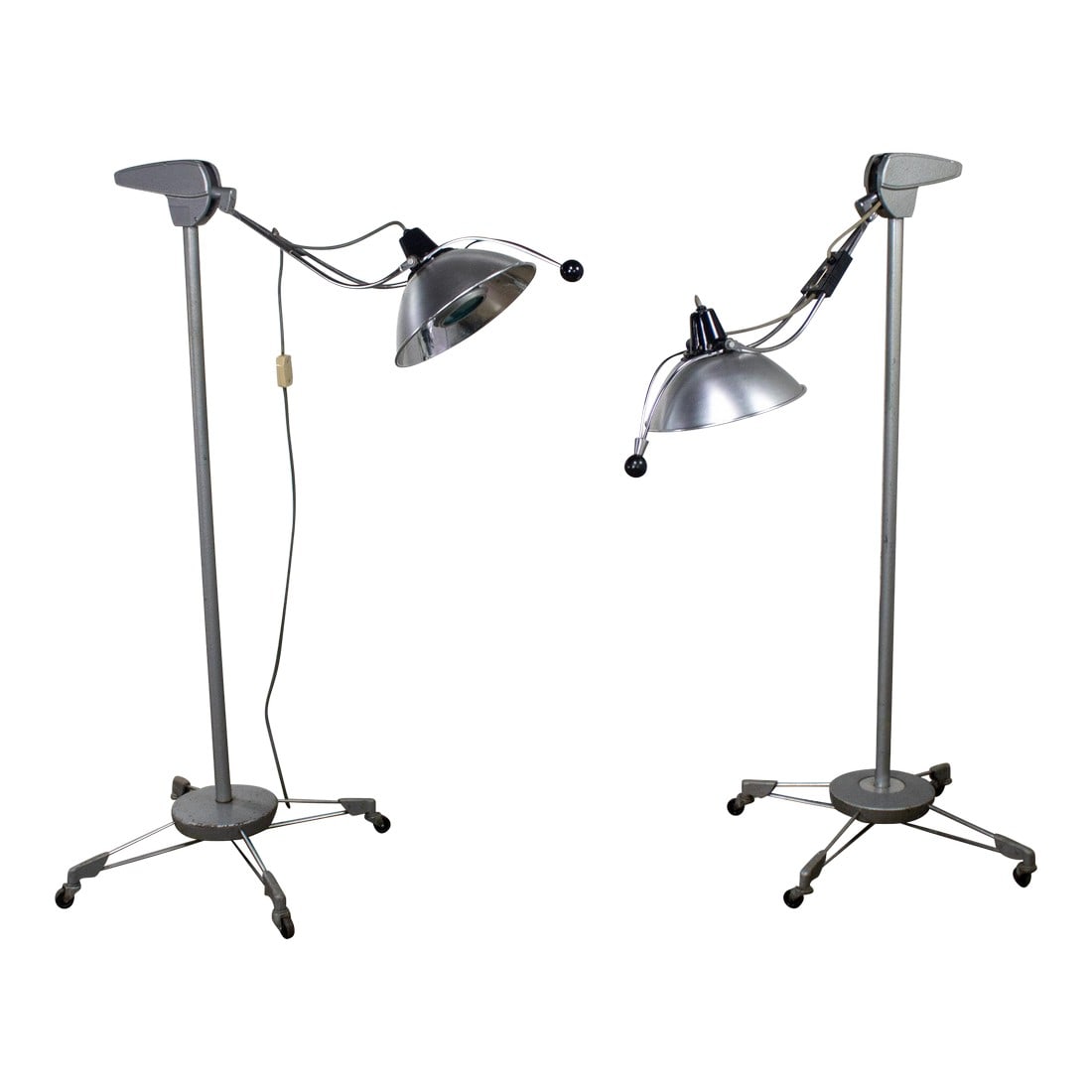 Mid-20th Century Industrial Surgical Floor Lamps Metal Frames & 4 Prong Bases W/Casters by Wilmot Ca: Awesome Mid-20th Century Industrial surgical floor lamps with textured metal frames & 4 prong bases & casters by Wilmot Castle Company, Rochester, New York. Beautiful condition, keeping in mind that