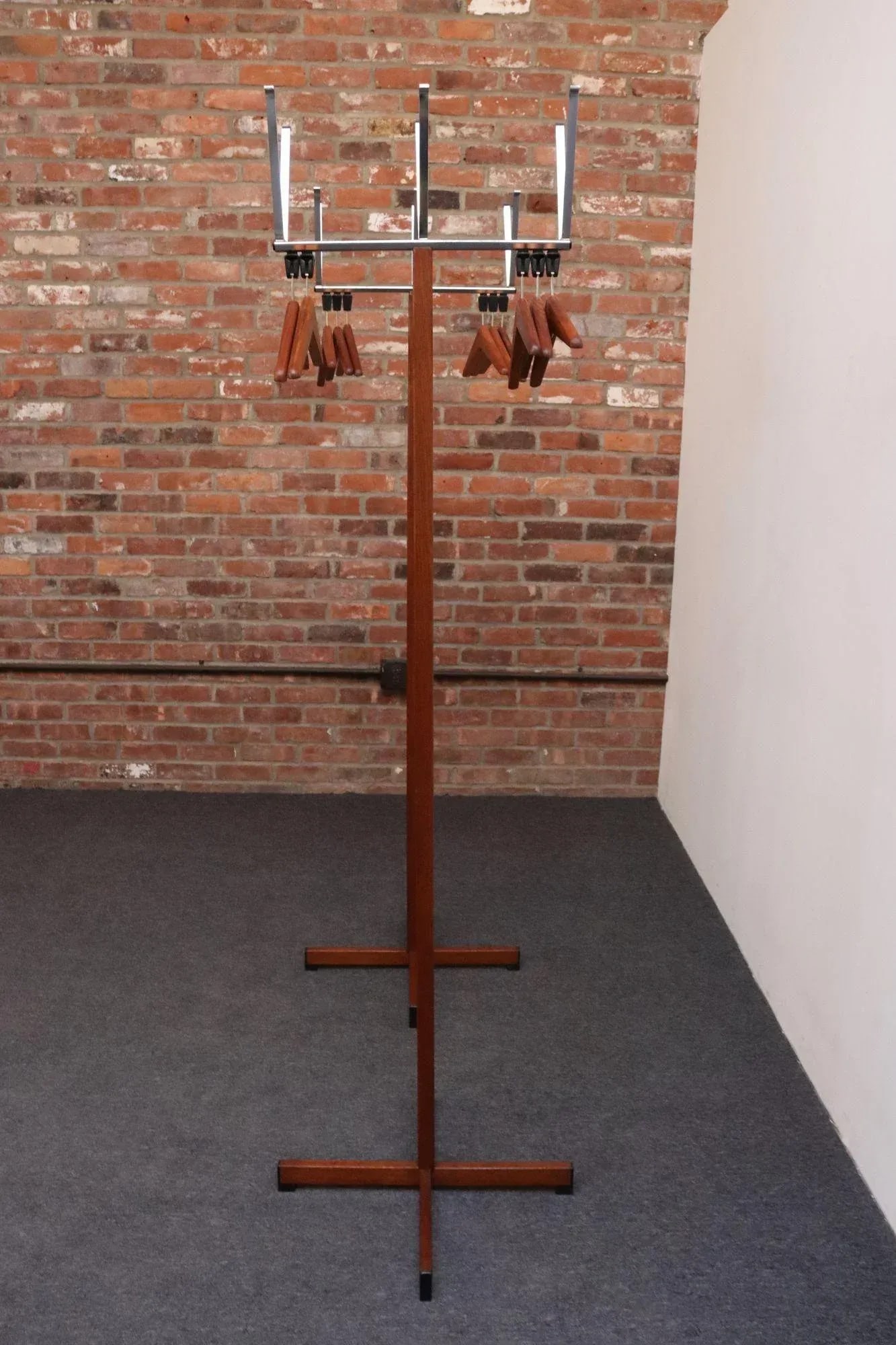 Pair of Modernist Chrome and Walnut Coat and Hat Trees / Racks by Vogel Peterson - 5