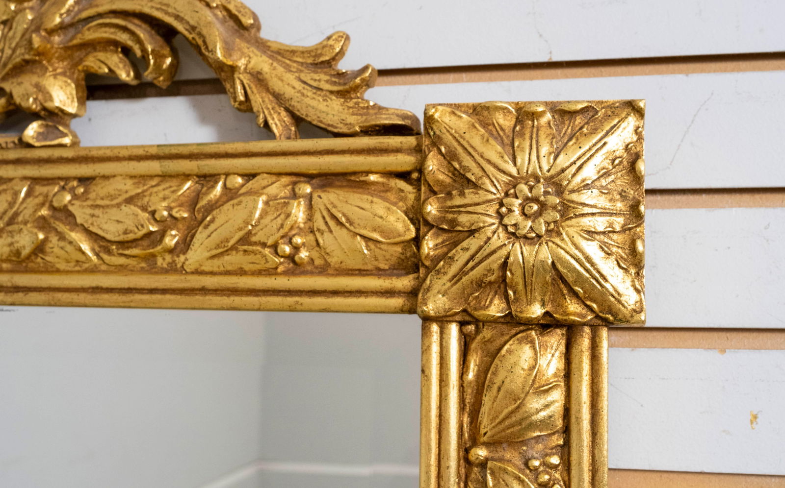 Friedman Brothers Neoclassical Giltwood Hanging Mirror - 4