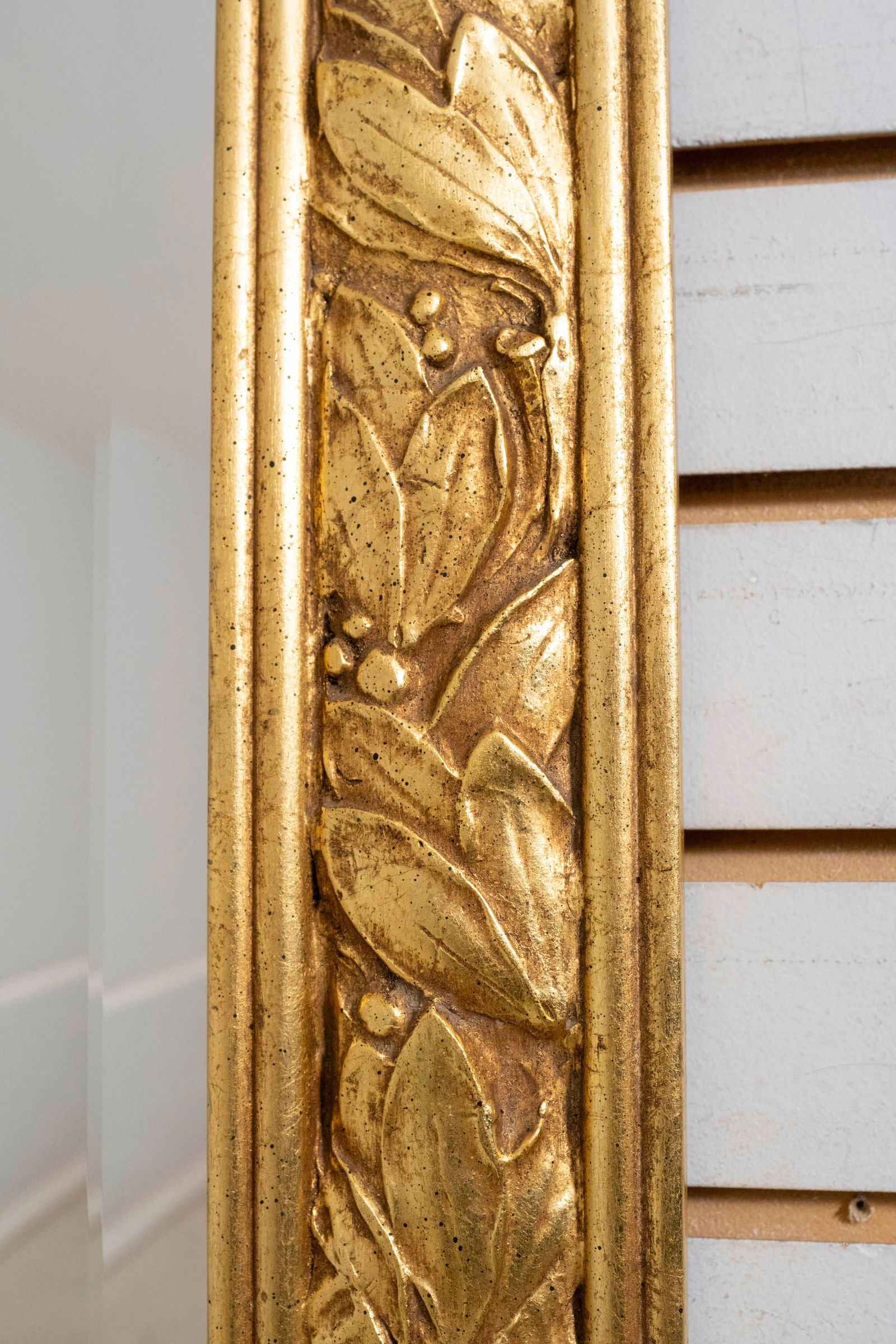 Friedman Brothers Neoclassical Giltwood Hanging Mirror - 6