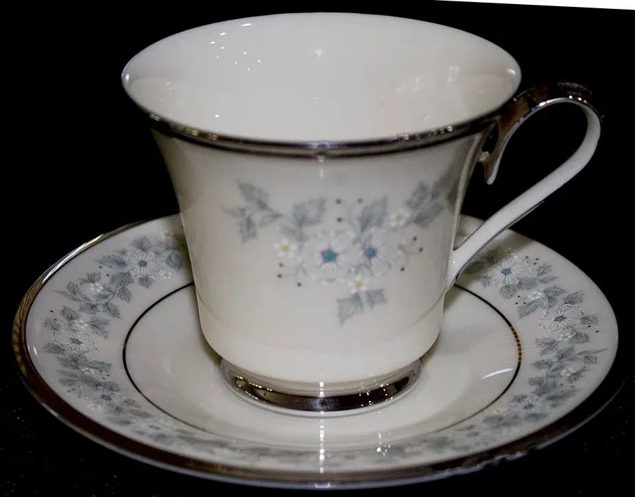 Lenox Windsong China - 40 Pc Set/Service for 8 - 3