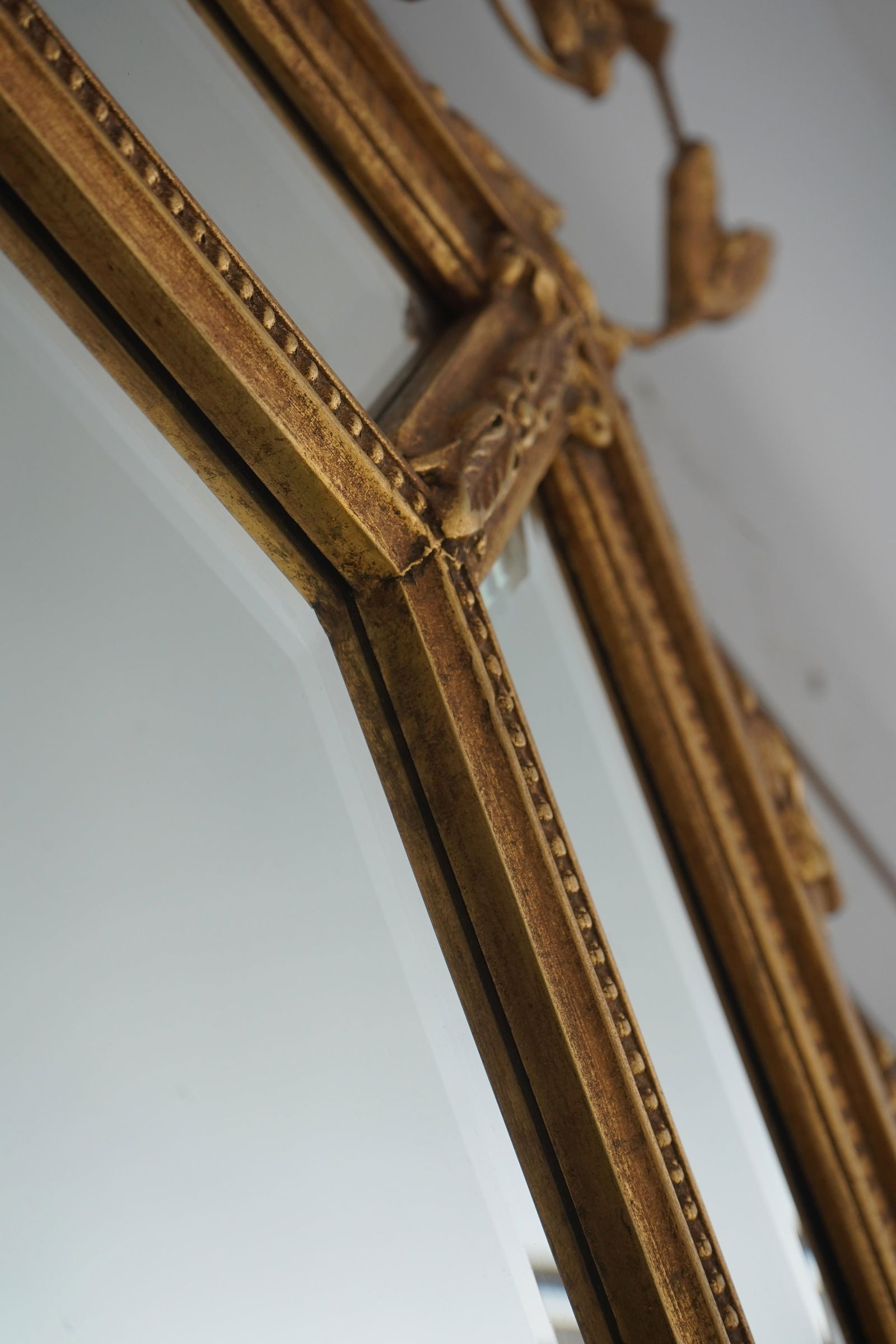 Friedman Brothers Model 6943 Gold Frame Mirror - 7