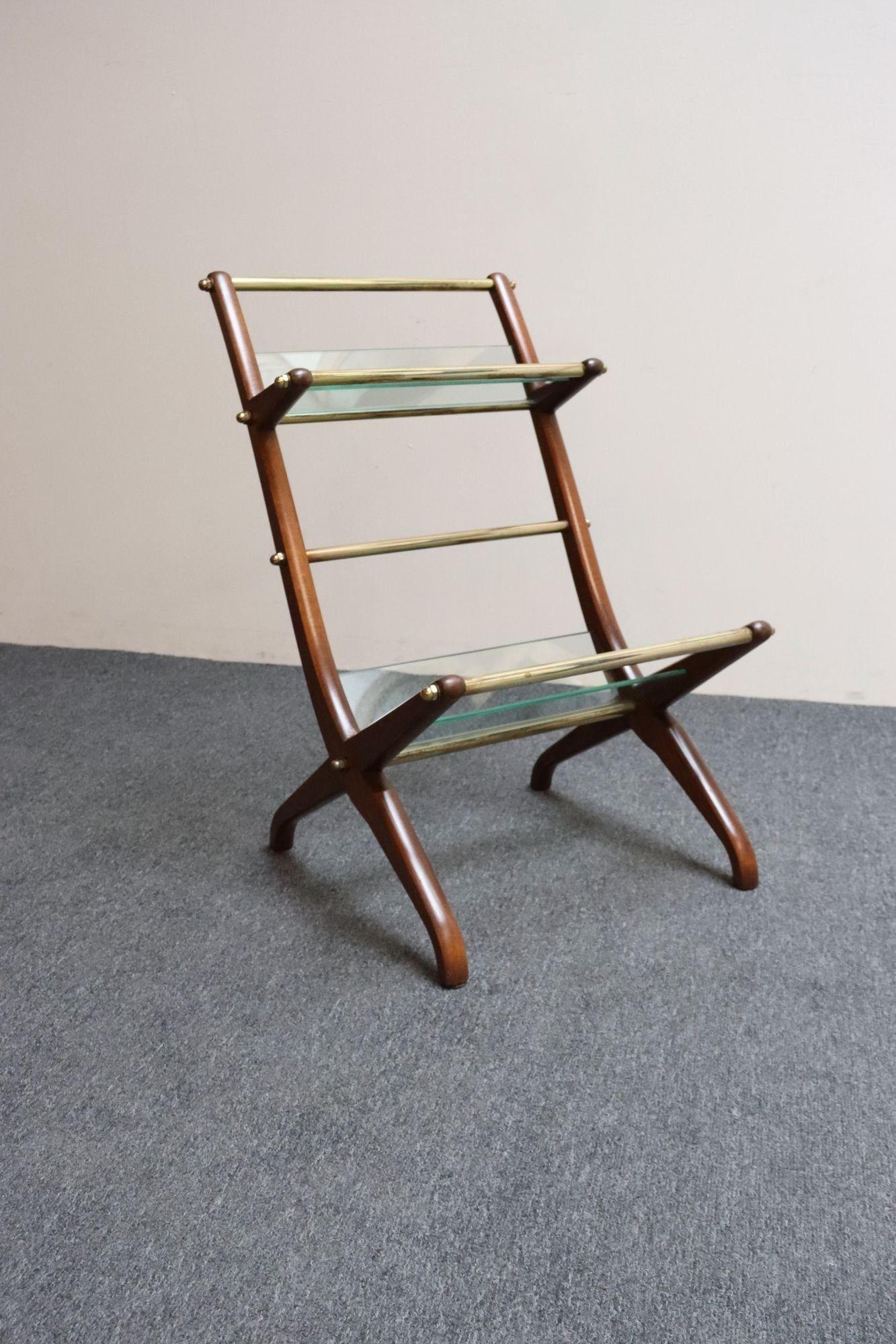 Italian Modernist Sculptural Walnut, Brass and Glass Magazine Rack / Stand - 4