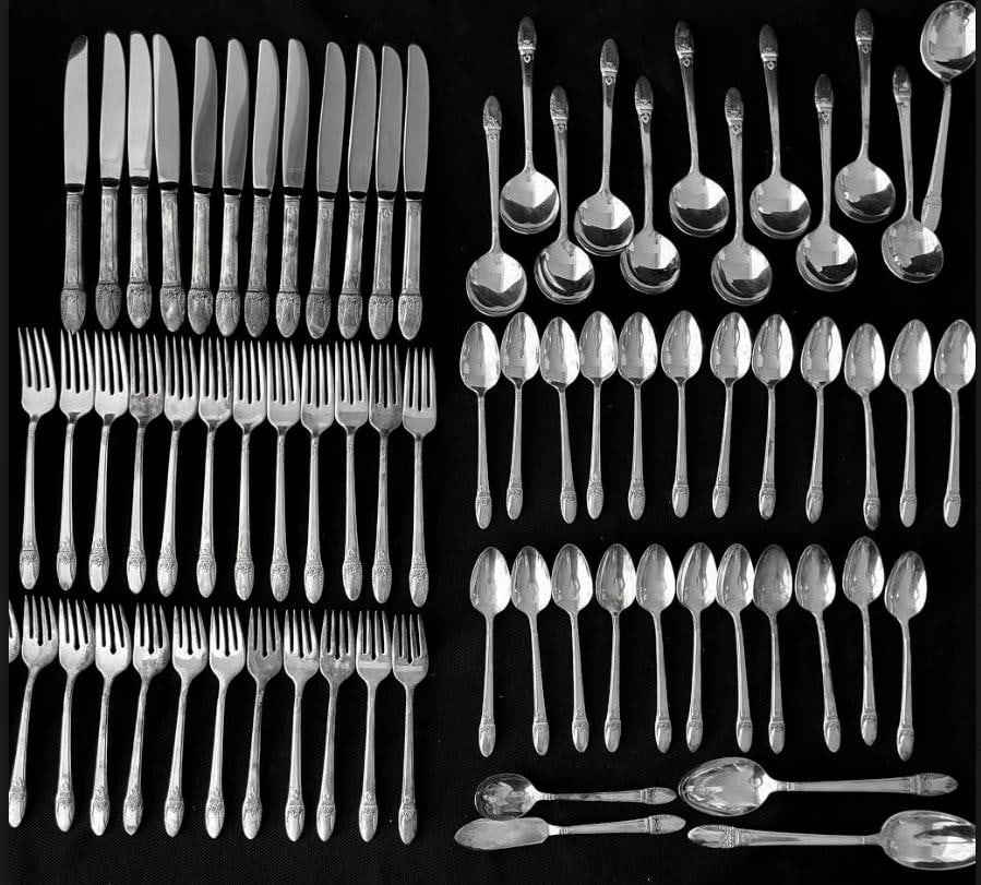 Vintage Set Wm Rogers Silverplate Flatware First Love Pattern - 75 PCS - 2