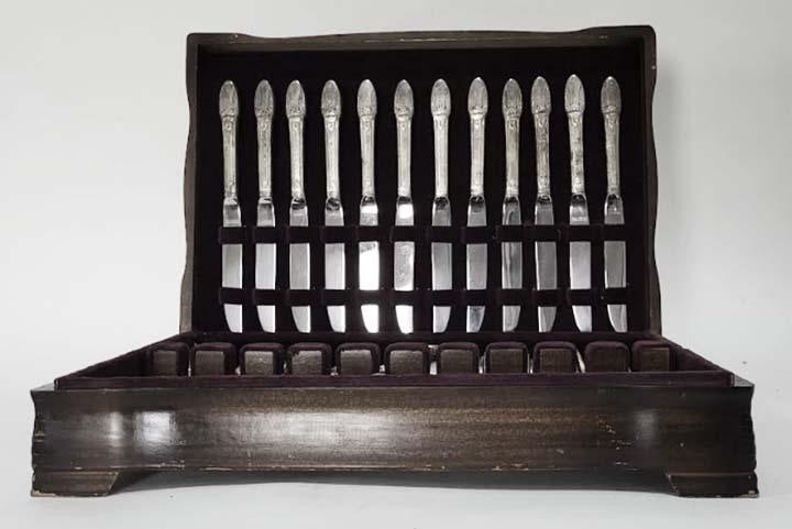 Vintage Set Wm Rogers Silverplate Flatware First Love Pattern - 75 PCS - 8