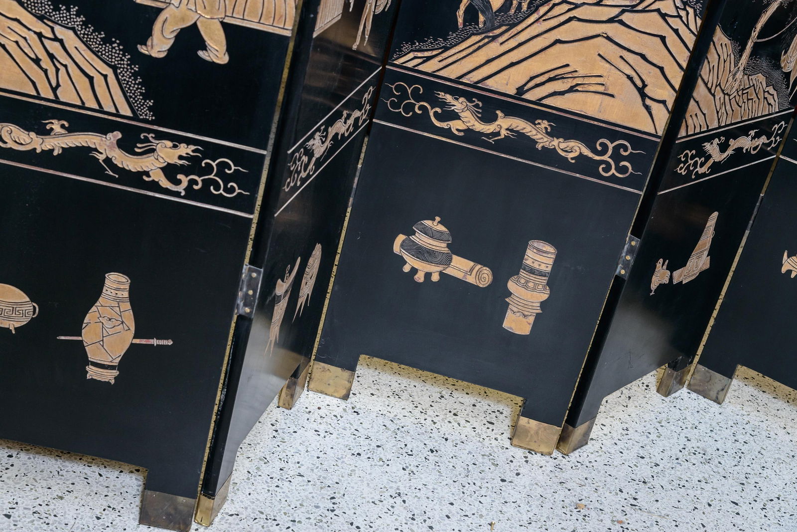 Eight Panel Black Oriental Screen - 5