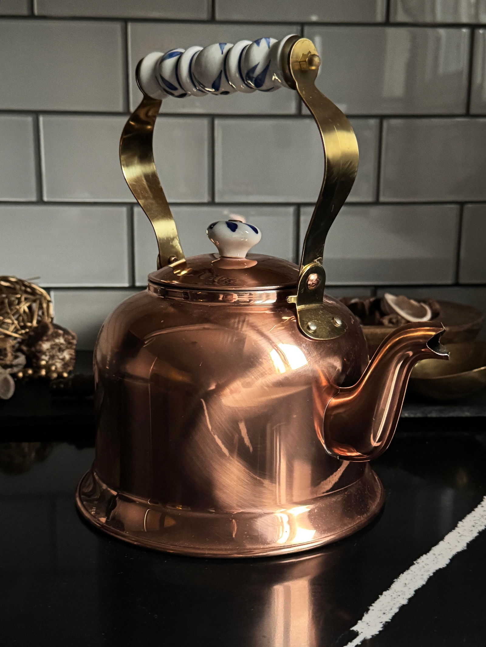 Museum-Grade Ken Carter Solid Copper Kettle, Unused With Original Booklet (Made in Korea) 1970s - 2