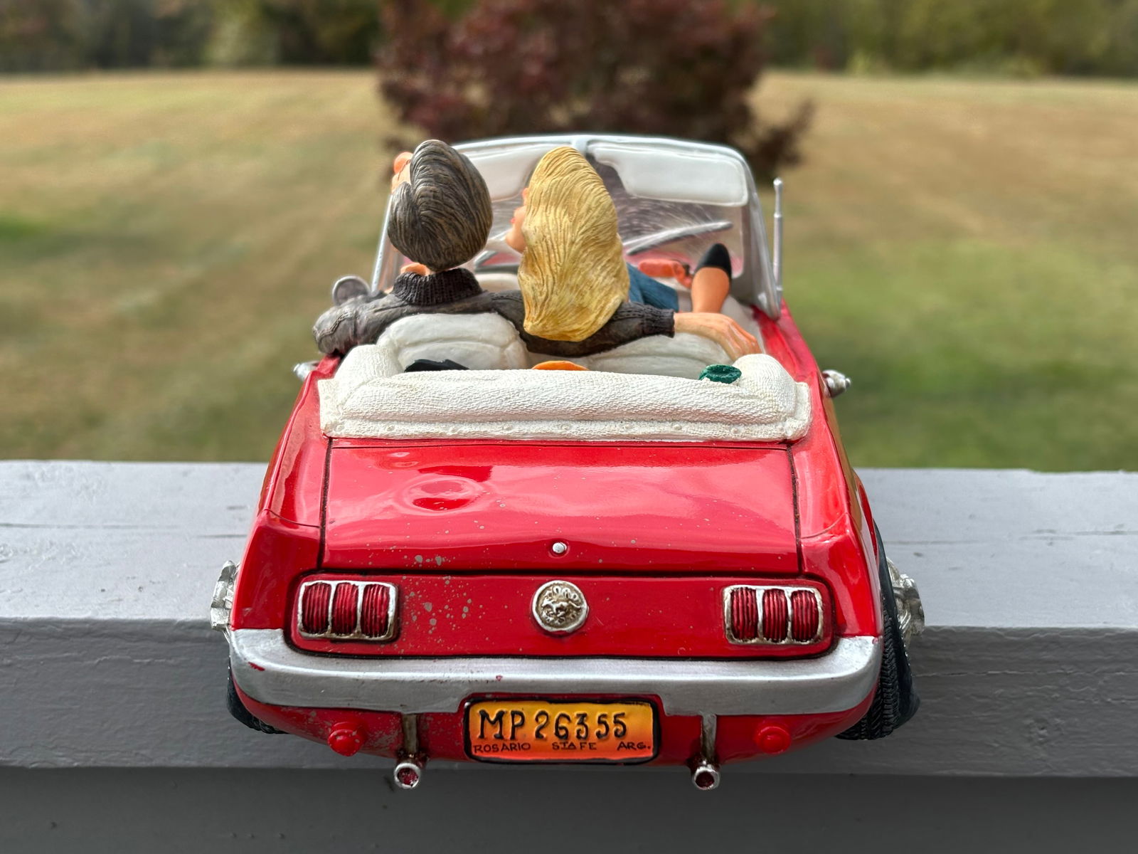 1965 Ford Mustang - Original Whimsical Sculpture by Guillermo Forchino - Paris, 2014 - 4