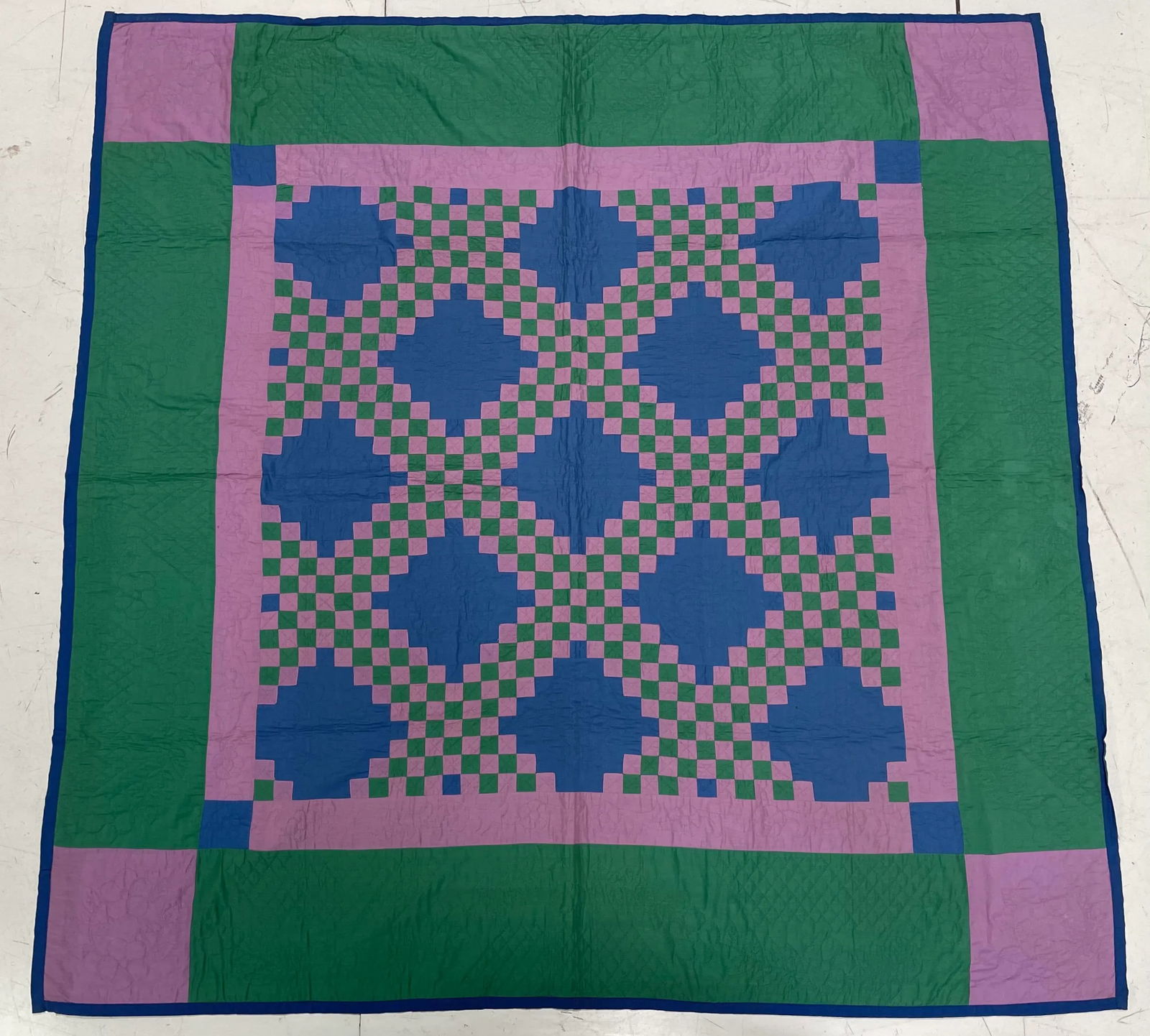 1940s Vintage American Triple Irish Chain Quilt - 8