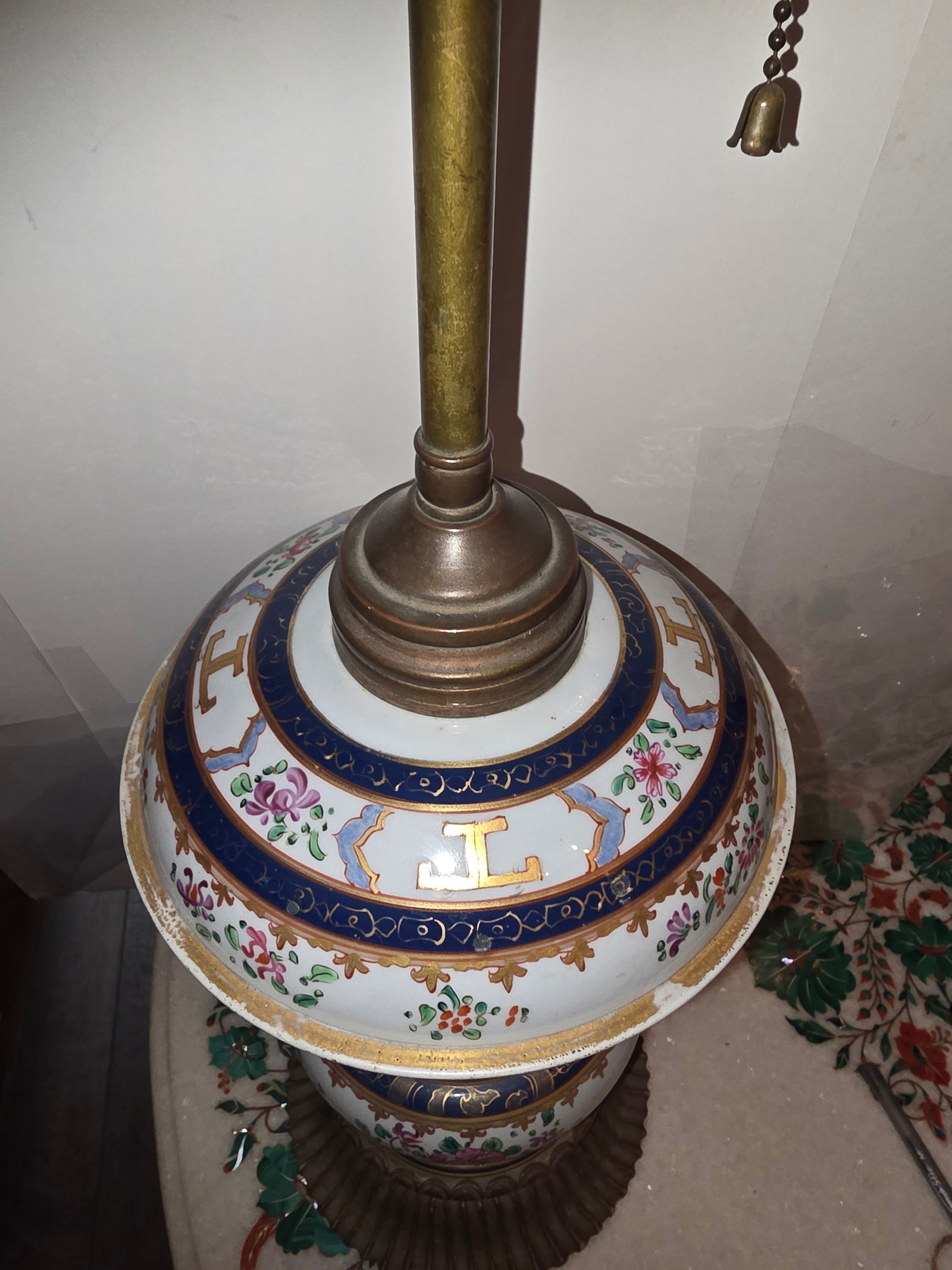 Antique Samson Porcelain Urn Lamp - 3
