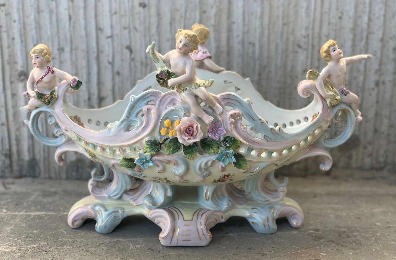 Late 19th Century RococÃ³ Porcelain Figural Cherub Jardinière or Centerpiece Bowl by - 17
