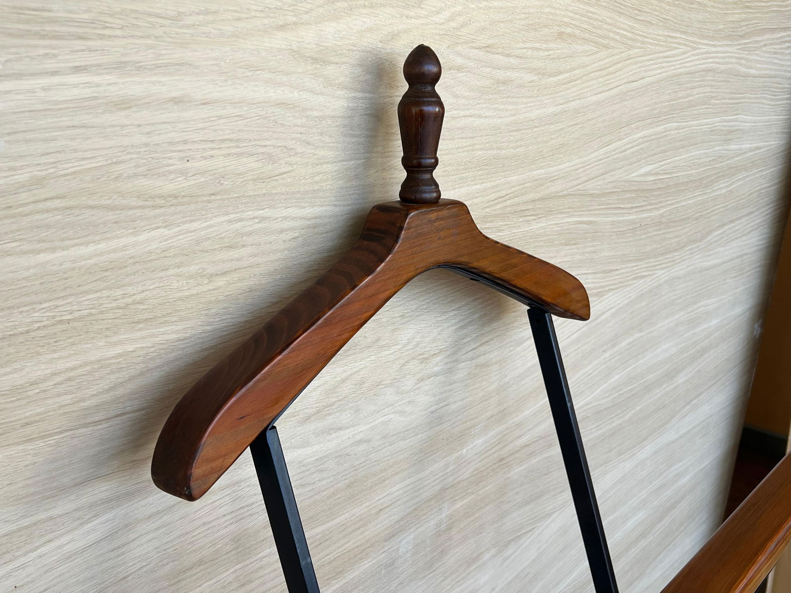 Mid 20th Century Ico Parisi Style Beechwood and Iron Suit Rack - 8