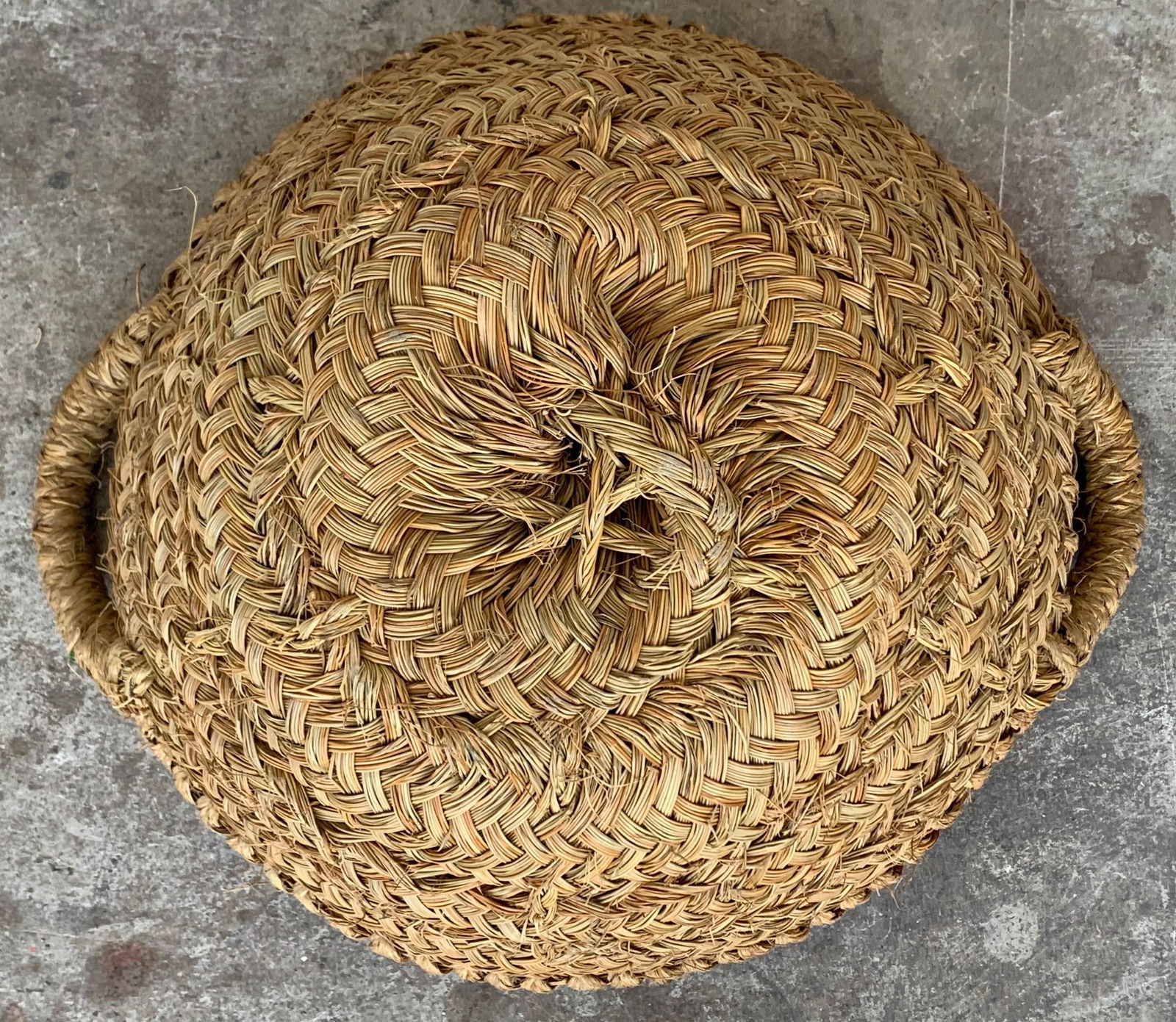 Late 19th Century Set of 8 Spanish Woven Wicker Olive Grape Harvest Basket - 11