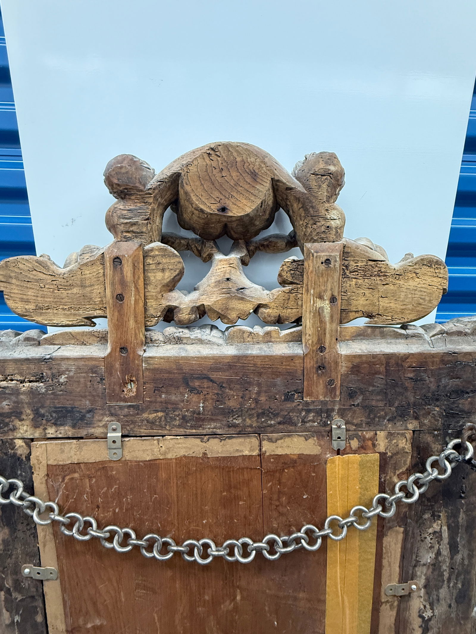 Neapolitan Baroque Carved Wood Mirror With Putti and Shell Crest C. 1680-1720 - 14